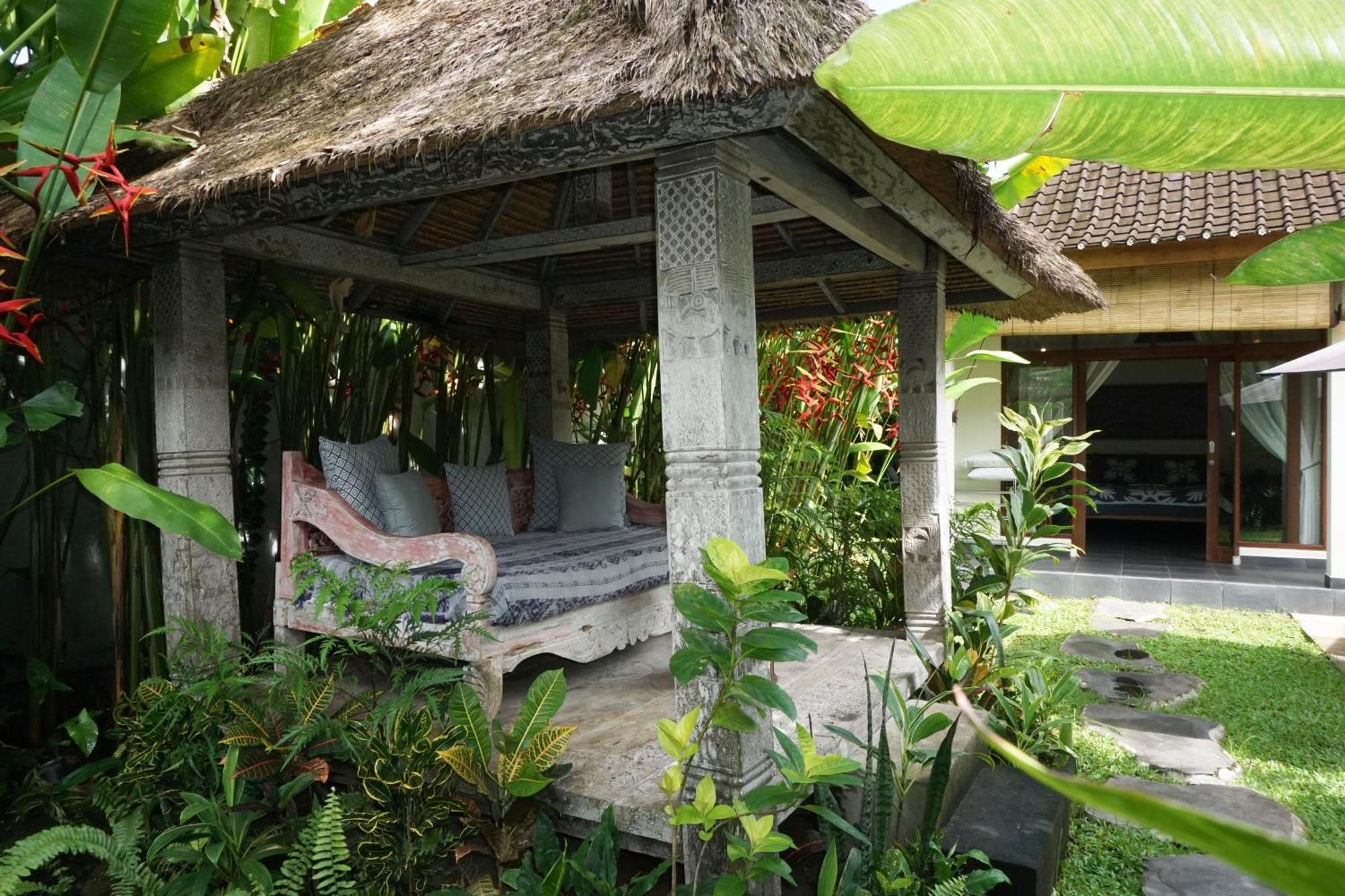 Villa Heliconia อูบุด ภายนอก รูปภาพ