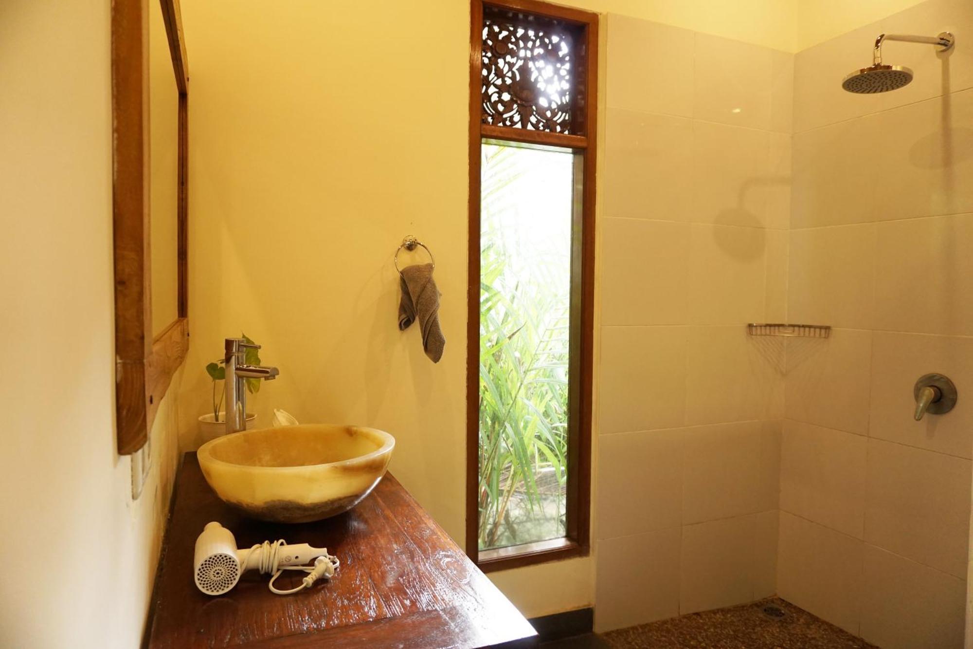 Villa Heliconia อูบุด ภายนอก รูปภาพ